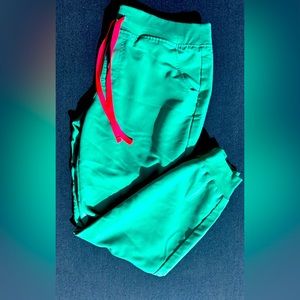 Figs surgical green jogger bottoms